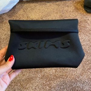 Skims Pouch